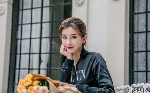 离异家庭明星,揭秘离异家庭明星的励志人生