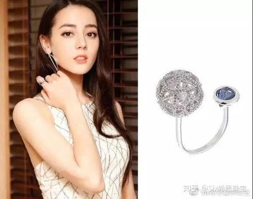 女明星带戒指,揭秘女明星们的时尚配饰
